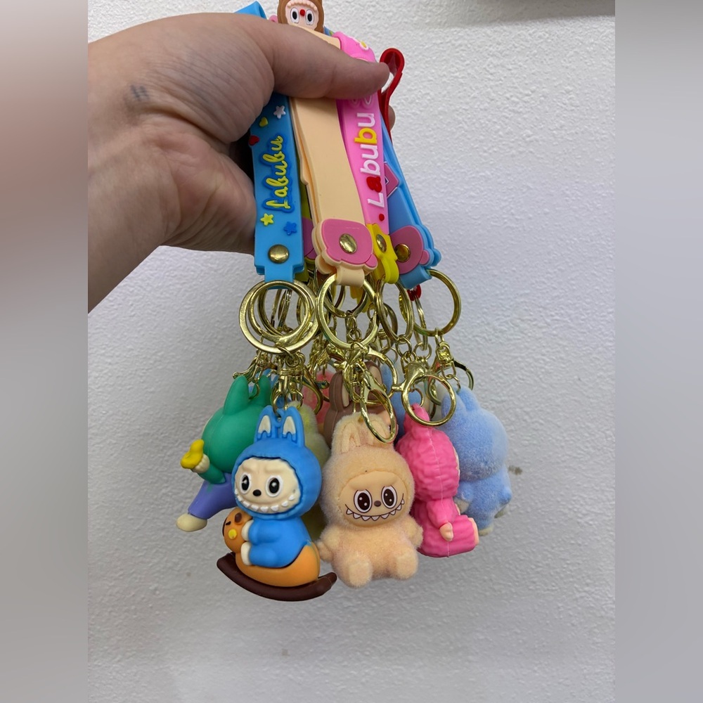Labubu NEW Blind Pull Monster Vinyl Fuzzy Kawaii Cute Trendy Keychain Bag Charm